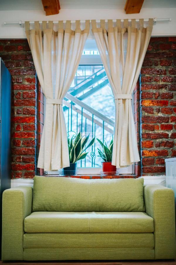 Kali Host Home Away From Home Targu Mures Exterior photo