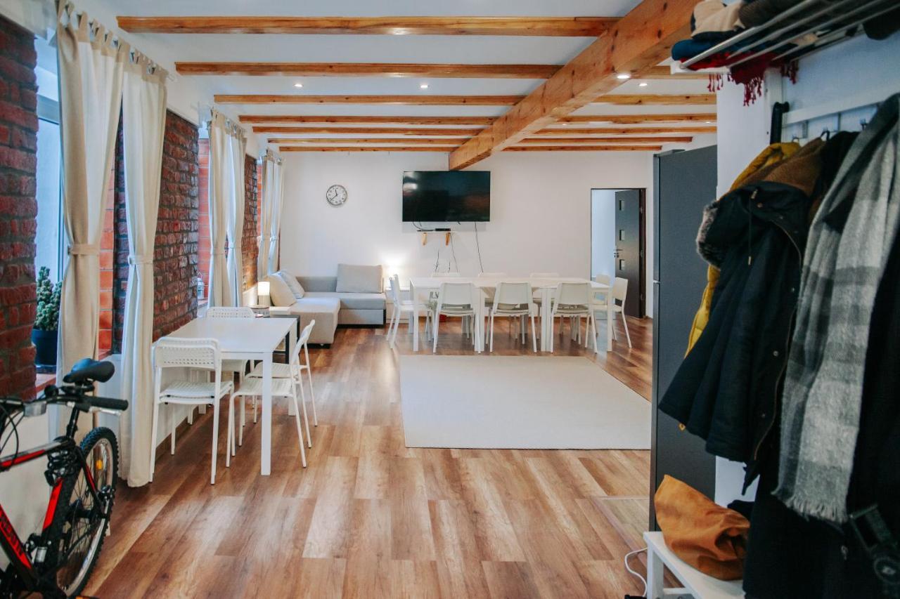 Kali Host Home Away From Home Targu Mures Exterior photo